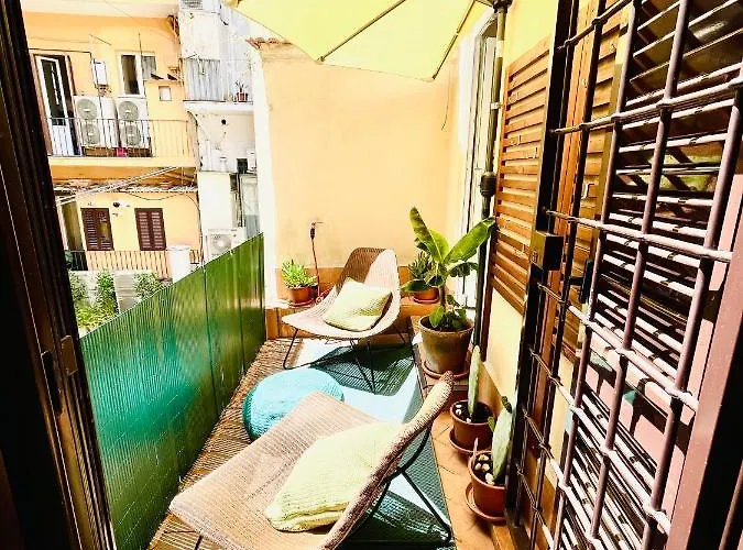Town House Spagna- Luxury With Jacuzzi Bath 4*