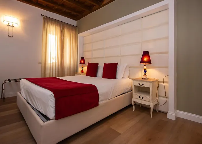 Town House Spagna- Luxury With Jacuzzi Bath 4*