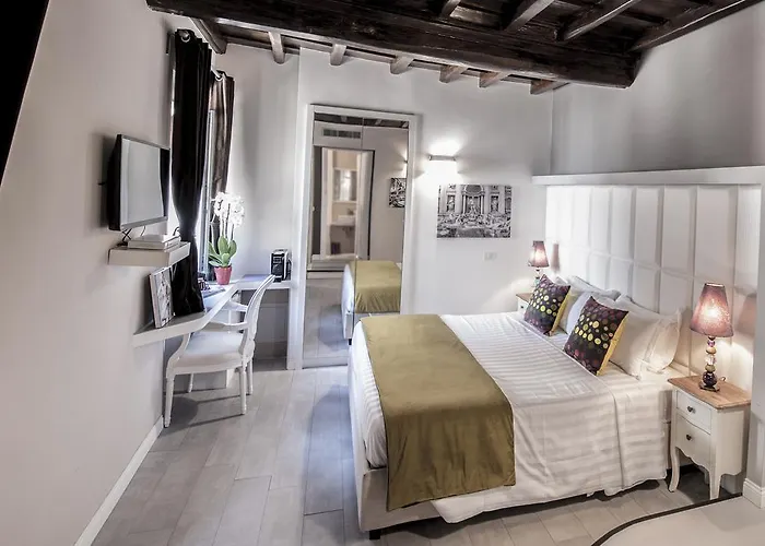 Town House Spagna- Luxury With Jacuzzi Bath 4*