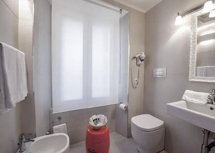 Town House Spagna- Luxury With Jacuzzi Bath Рим